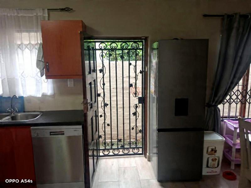 2 Bedroom Property for Sale in Vaalpark Free State